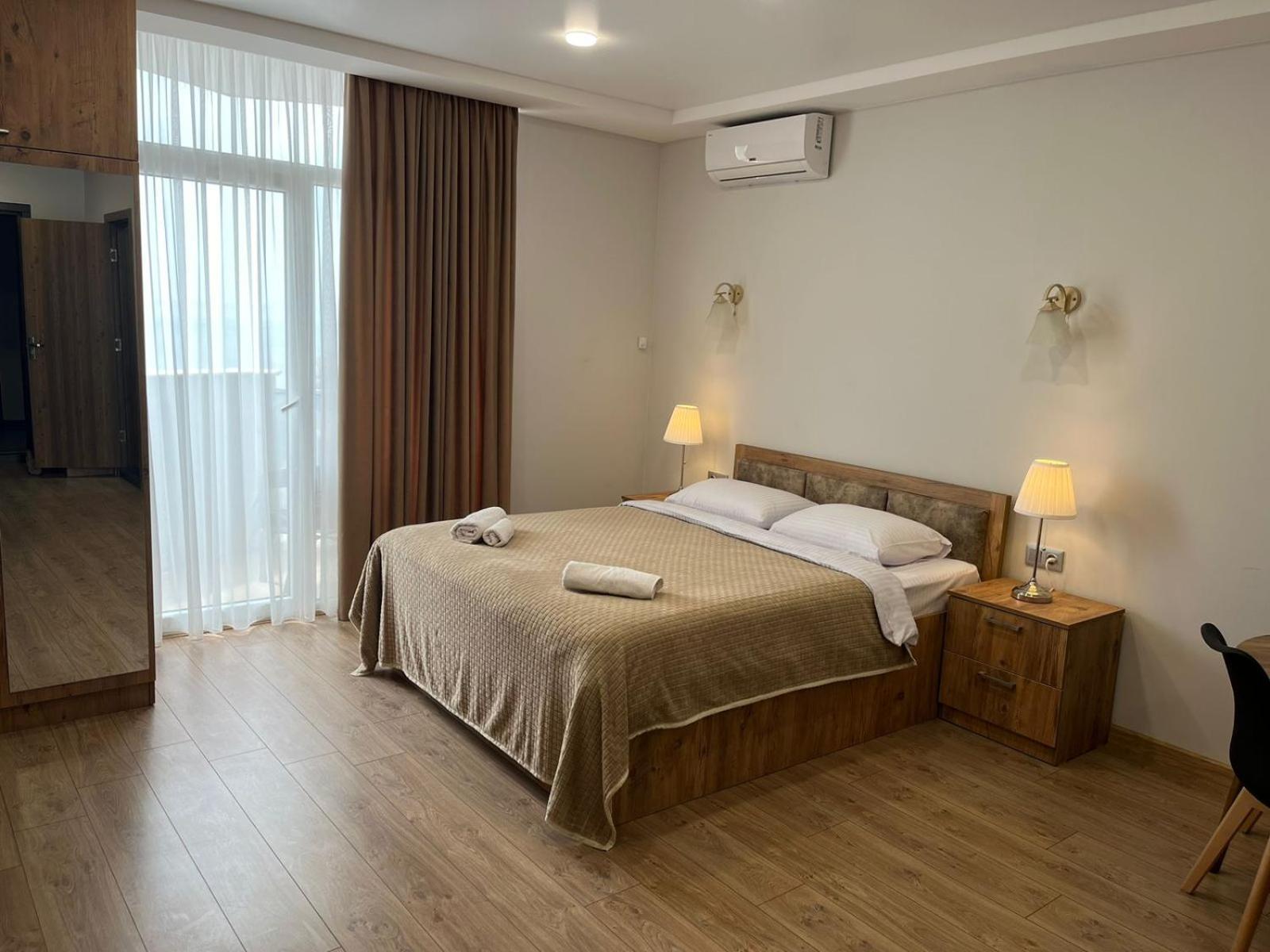 Holiday Premium Apartments Batumi Exterior photo