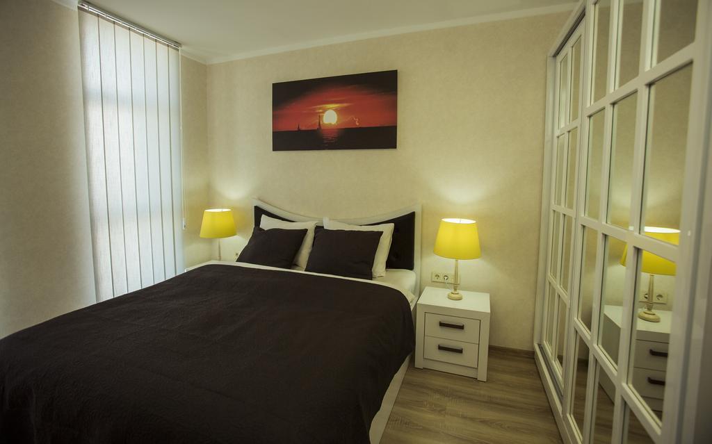 Holiday Premium Apartments Batumi Exterior photo